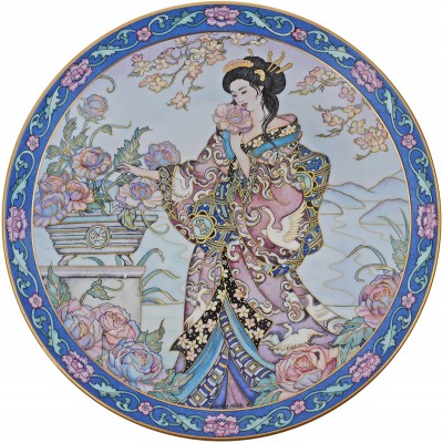 Марти Нобл "Девушка с пионом", декоративная тарелка. Фарфор, деколь, золочение. Royal Doulton, Великобритания, 1990-е гг.