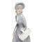 Статуэтка "Девушка с корзинкой". Фарфор, роспись, глазуровка. Высота 20 см. Япония, вторая половина ХХ века. вид 2