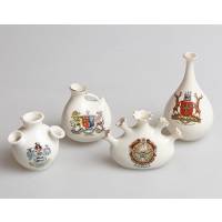 Комплект из 4-х миниатюрных коллекционных ваз. Фарфор, деколь золочение. Великобритания, вторая половина ХХ века