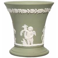 Ваза декоративная "Четыре сезона". Зеленый бисквит, фарфор Wedgwood, Великобритания, винтаж, 1981 год