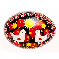 Яйцо пасхальное в стиле "писанка". Натуральное куриное яйцо полое внутри, ручная роспись, лак. Львов, Западная Украина