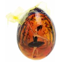 Яйцо пасхальное "Одилия", авторская работа. Дерево, ручная роспись, лак.  Россия
