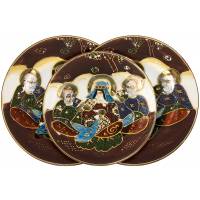 Пара тарелок и блюдце "Бессмертие". Фарфор, рельефная роспись. Satsuma, Япония, середина 20 века