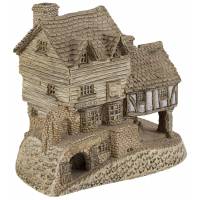 Коллекционный миниатюрный домик "Market Street by David Winter". Высота 11,5 см. Великобритания, 1980-е гг.