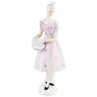 Статуэтка "Коломбина", девушка с бубном. Высота 17,5 см, костяной фарфор Royal Doulton, Великобритания, винтаж, 1957-1969 гг.