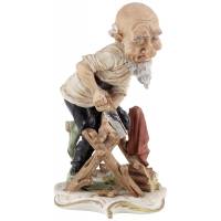 Винтажная статуэтка "Гном пилит дрова". Высота 16 см. Фарфор. Capodimonte, Италия, вторая половина 20 века