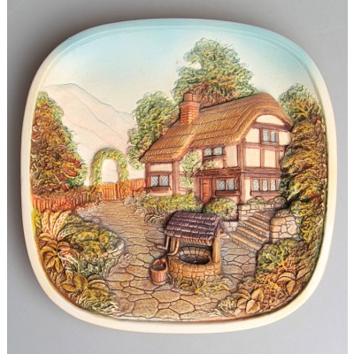 Плакетка декоративная "Сельский дом". Керамика, роспись. Великобритания, вторая половина ХХ века
