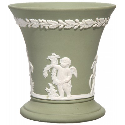 Ваза декоративная "Четыре сезона". Зеленый бисквит, фарфор Wedgwood, Великобритания, винтаж, 1981 год Ваза декоративная "Четыре сезона". Зеленый бисквит, фарфор Wedgwood, Великобритания, винтаж, 1981 год