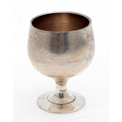 Ликерная рюмка. Металл, серебрение. Западная Европа, середина XX века Ликерная рюмка. Металл, серебрение. Западная Европа, середина XX века