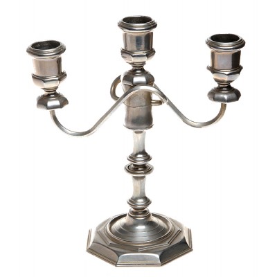 Подсвечник на 3 свечи в стиле Арт Деко. Металл, серебрение. Западная Европа, первая половина ХХ века