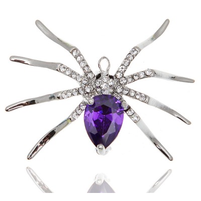 Брошь "Серебряный паук". Кристалл аметистового цвета, прозрачные стразы, бижутерный сплав серебряного тона. Гонконг, 2000-е гг. Брошь "Серебряный паук". Кристалл аметистового цвета, прозрачные стразы, бижутерный сплав серебряного тона. Гонконг, 2000-е гг.