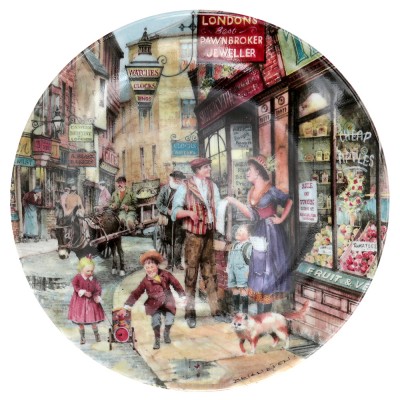 Брайан Иден "Продавщица баллад", декоративная тарелка. Фарфор, деколь. Davenport, Великобритания, 1990-е гг. Брайан Иден "Продавщица баллад", декоративная тарелка. Фарфор, деколь. Davenport, Великобритания, 1990-е гг.