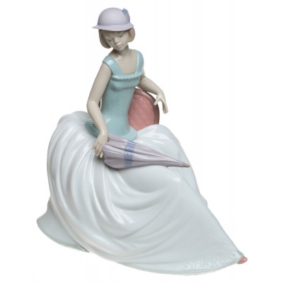  Статуэтка "Девушка с зонтиком". Lladro. Испания