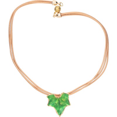 Кулон на шнурке "Виноград". Натуральный лист винограда, эмаль зеленого цвета, бижутерный сплав, золочение, ручная работа. Laroya, Россия Кулон на шнурке "Виноград". Натуральный лист винограда, эмаль зеленого цвета, бижутерный сплав, золочение, ручная работа. Laroya, Россия