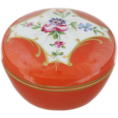 Limoges. Шкатулка для мелочей. Фарфор, роспись, золочение. Limoges, Франция, 1970-е гг. Limoges. Шкатулка для мелочей. Фарфор, роспись, золочение. Limoges, Франция, 1970-е гг.