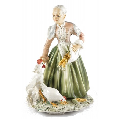 Статуэтка "Птичница", авторская работа. Фарфор, роспись, ручная работа. Высота 23 см. Capodimonte, Италия, 1980-е гг. Статуэтка "Птичница", авторская работа. Фарфор, роспись, ручная работа. Высота 23 см. Capodimonte, Италия, 1980-е гг.