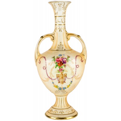 Антикварная ваза "Букет". Фарфор. Высота 21,5 см. Crown Ducal, Великобритания, первая половина 20 века