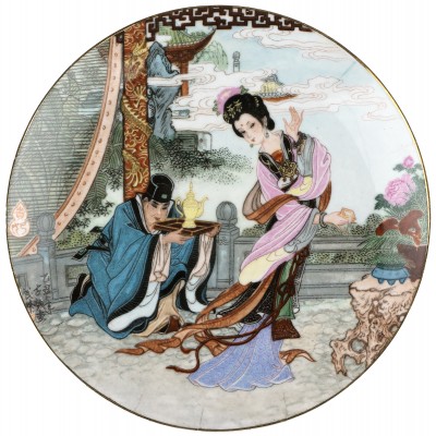 "Подношение", декоративная тарелка. Фарфор. Япония?, конец ХХ века