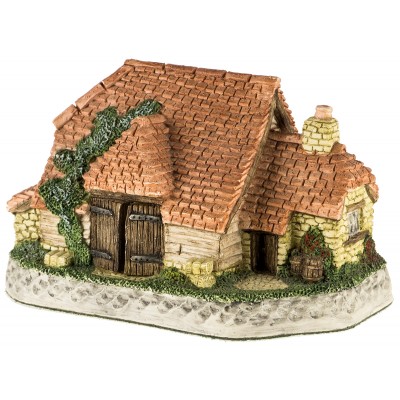 Коллекционный миниатюрный домик "Harvest Barn by David Winter". Высота 7 см. Великобритания, 1980-е гг.