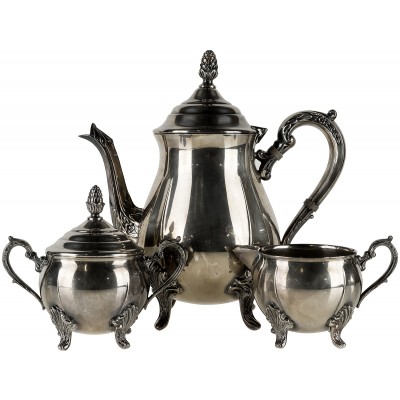 Чайный набор из 3-х предметов: чайник, сахарница и сливочник. Металл, серебрение.  Великобритания, первая половина 20 века