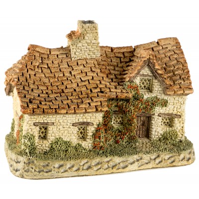 Коллекционный миниатюрный домик "Sussex Cottage by David Winter". Высота 6,5 см. Великобритания, 1982 год