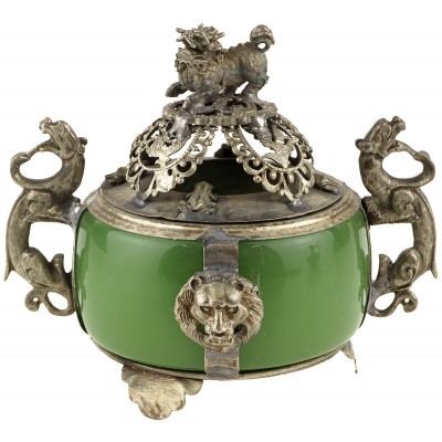 Декоративная тибетская ароматница, нефрит, вторая половина 20 века. Китай