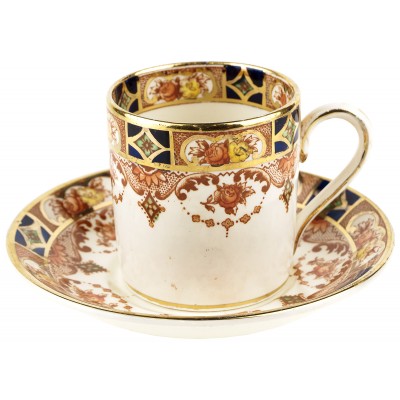 Кофейная пара "Утро аристократа", Фарфор Phoenix, Великобритания, первая половина 20 века Кофейная пара "Утро аристократа", Фарфор Phoenix, Великобритания, первая половина 20 века