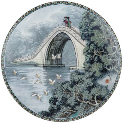 Декоративная тарелка "На мосту". Фарфор, Imperial Jingdezhen Porcelain, Китай, 1988 год
