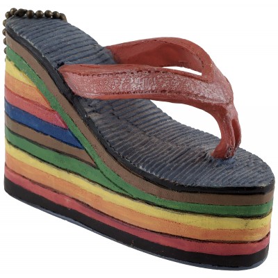 Туфелька коллекционная, статуэтка-сувенир. Композит. Q.C.O.K, Китай, винтаж, 1990-е гг. Туфелька коллекционная, статуэтка-сувенир. Композит. Q.C.O.K, Китай, винтаж, 1990-е гг.