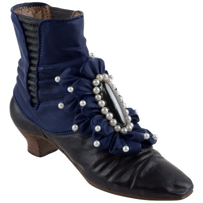 Туфелька коллекционная "Викторианский сапожок", статуэтка-сувенир. Композит. Raine, Великобритания, винтаж, 2000 г. Туфелька коллекционная "Викторианский сапожок", статуэтка-сувенир. Композит. Raine, Великобритания, винтаж, 2000 г.