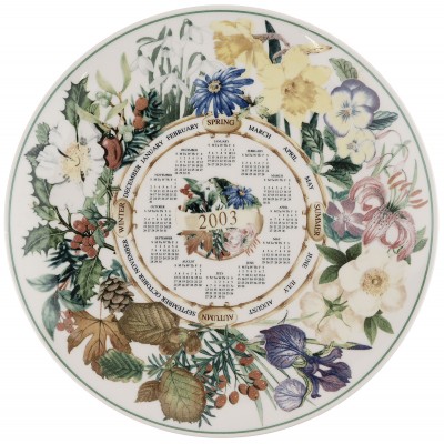 Декоративная тарелка "Цветочный календарь 2003", фарфор, Wedgwood, винтаж, Великобритания, 2003 г. Декоративная тарелка "Цветочный календарь 2003", фарфор, Wedgwood, винтаж, Великобритания, 2003 г.