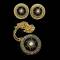 Комплект "Княгиня": кулон с цепочкой и серьги-клипсы от Sphinx, искусственные жемчужины, бижутерный сплав "старое золото". Великобритания, 1960-е годы. вид 4